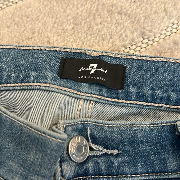 7 For All Mankind HW Ankle Skinny - Picture 4 of 4